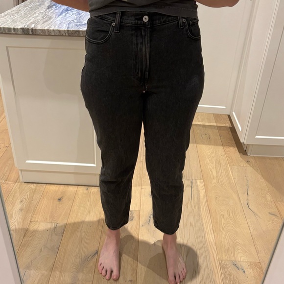 Size 29/8 Long Abercrombie Mom Jeans in washed black - Picture 3 of 3